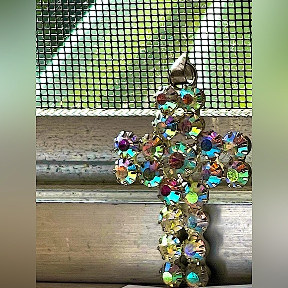 Crystal cross necklace aurora borealis sparkly vintage 1.5" high one-of-a-kind - Picture 6 of 7